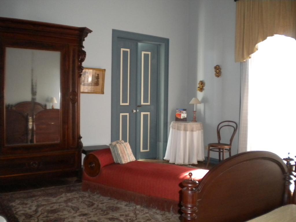 Casa Dos Vargos Bed & Breakfast Torres Novas Eksteriør bilde